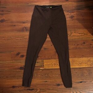 Lysse Black Fabric with Green Tag